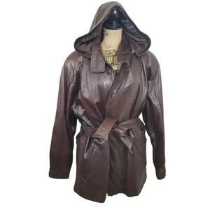 Wilsons Vintage Oversized Women's hooded leather Coat.  Size Medium